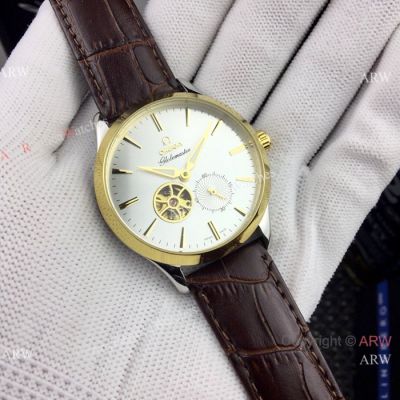 Copy Omega globemaster 40mm Watches Gold Bezel Silver Face